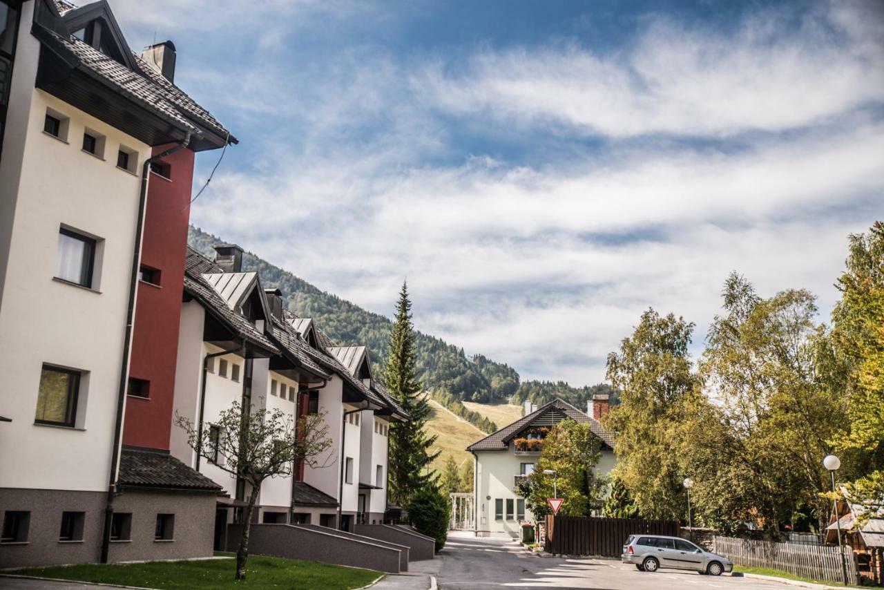 Apartments Mahnic Kranjska Gora Exterior photo
